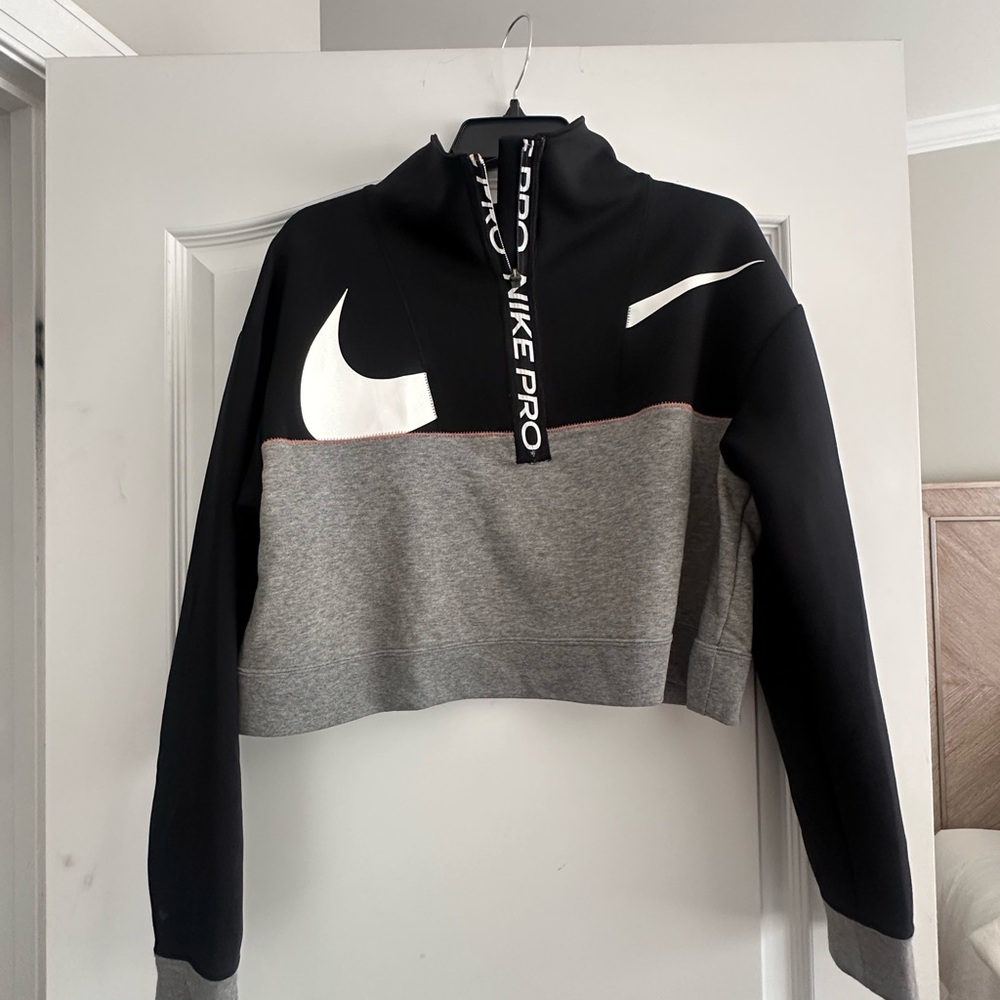 Nike Black and White Cropped Hoodie